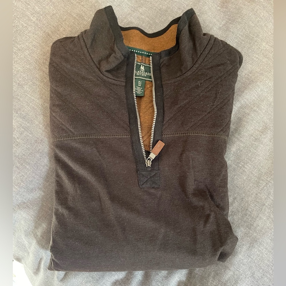G.H. Bass & Co XL quarter zip